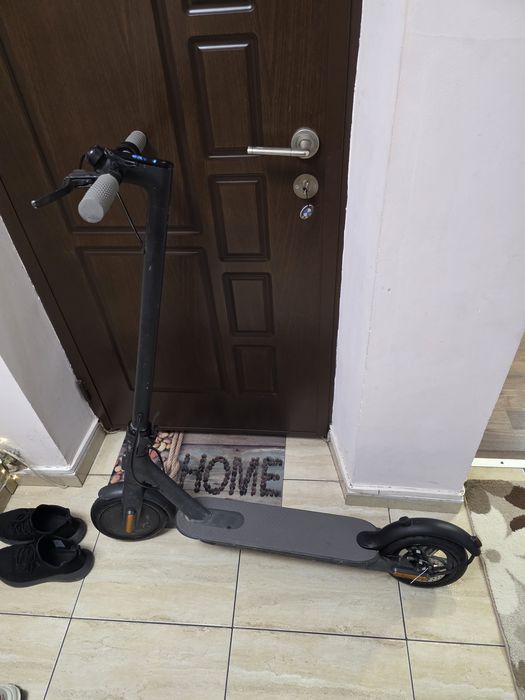 Trotineta electrica xiaomi m365 s1