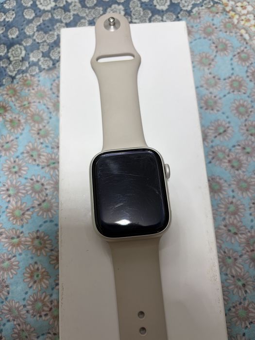 Умные часы Apple Watch Series 9 GPS 45 мм Starlight
