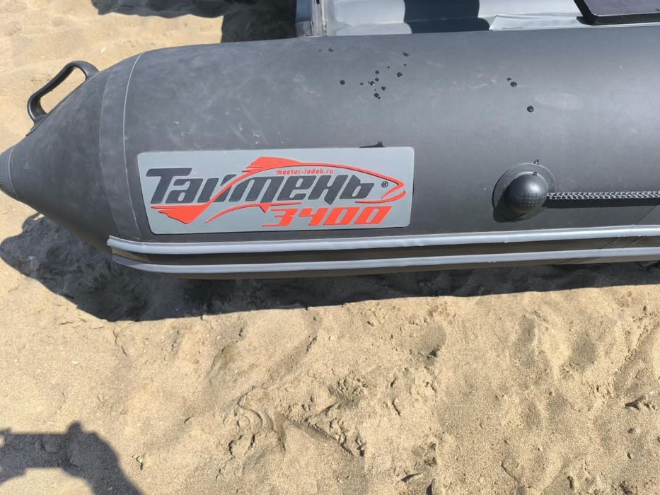Продаю лодку Таймень 3400