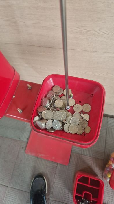 Продам аппарат жвачек