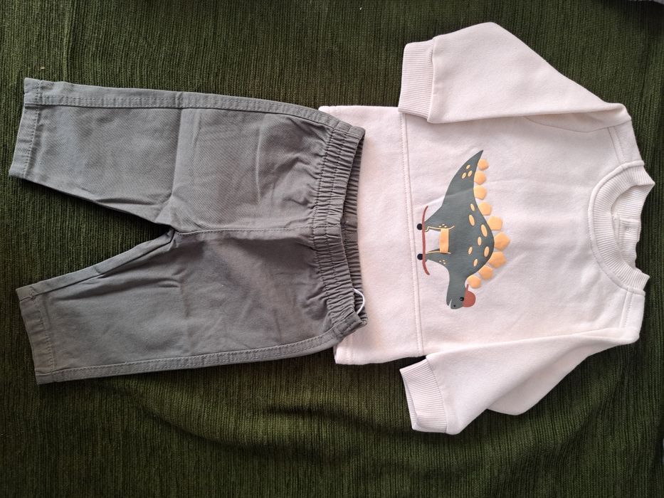 Set blugi si hanorac