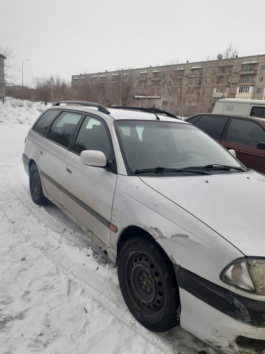 Продам авто Тойота авенсис