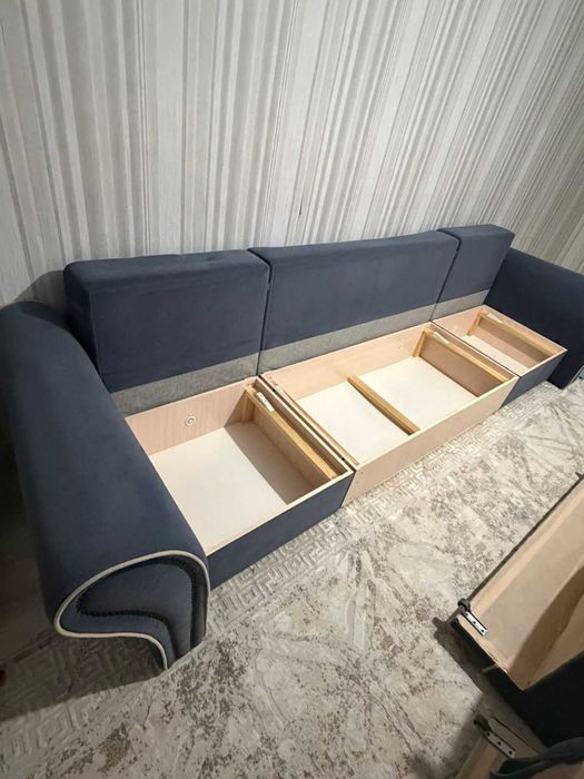 Продам угловой диван (раскладной)