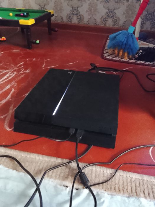 Плайстатион 4, б/у