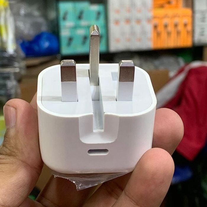 Original iPhone zaryadlagichlari