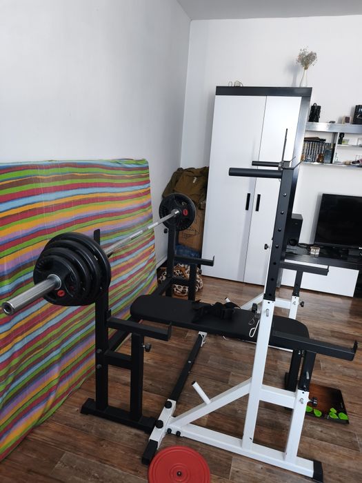 Штанга со скамьей