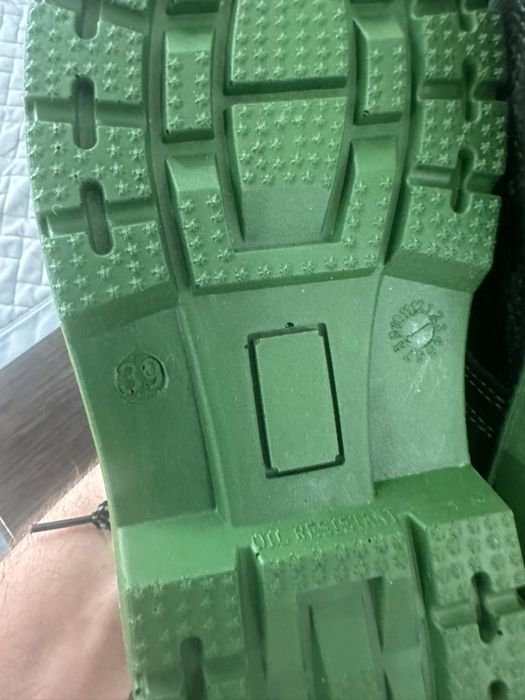 Продам летнюю спецовку качественный