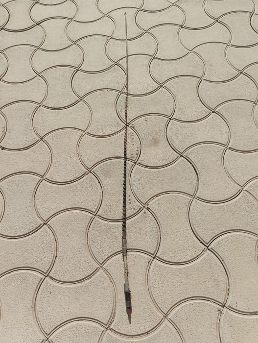 Антенна железная для авто.