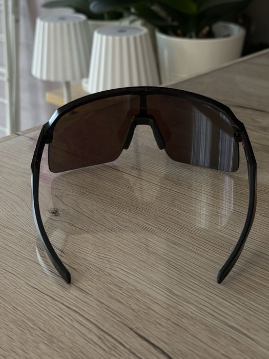 Oakley Sutro Lite S слънчеви очила