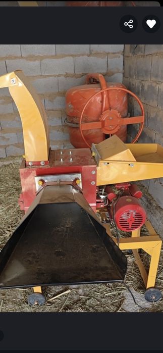 Дробилка зерна и сено