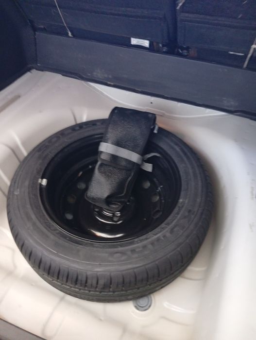 Продается Нексия 3/2 позиция. Своя. Накдга сотилади.