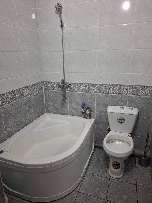 Квартира сотилади [Бахт шахар янги бозор ёнида]