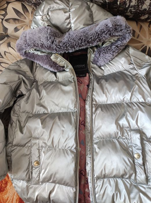 Детский пуховик.