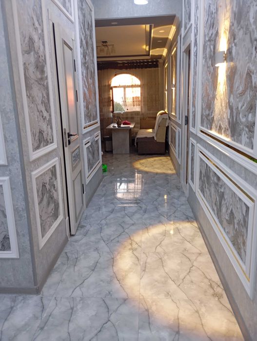 70 kv uy sotiladi 2 xonali superda