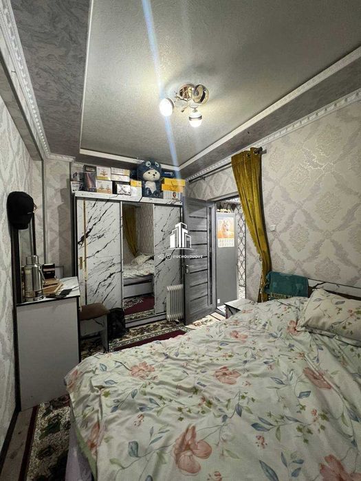 Учқудуқ янги домдан ТРЕХЛЕСНИКДА  УЙ СОТИЛАДИ 2ХОНАЛИ 3хонали қилинган