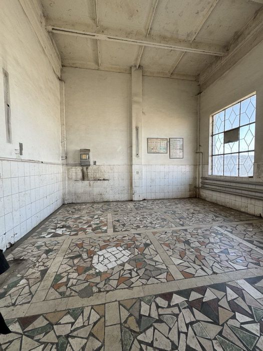 Производства. Склад сдаётся помещения Юнусабад.Ахмад Дониш улица !