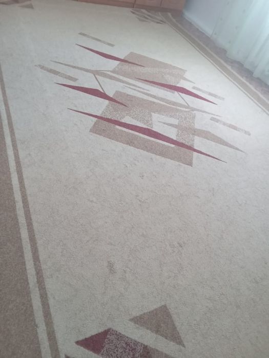 Килемдер сатылады.