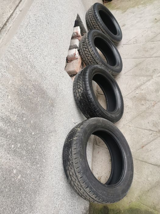 Гуми зимни 185 60 15