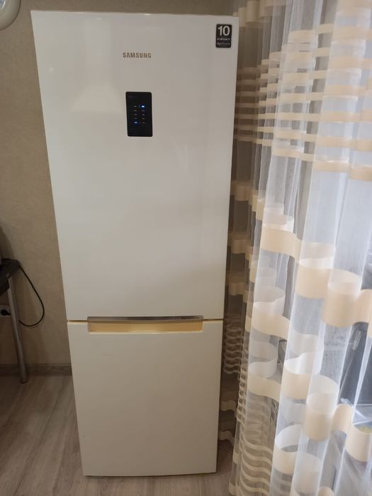 Samsung холодильник