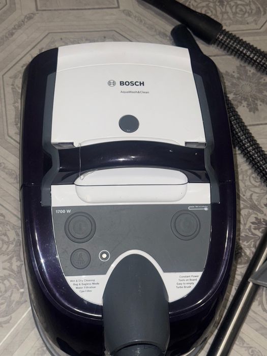 Продам моющий пылесос