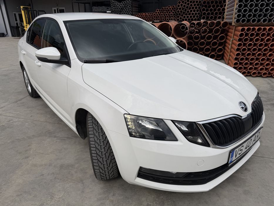 SKODA Octavia 2019 — imagine 2