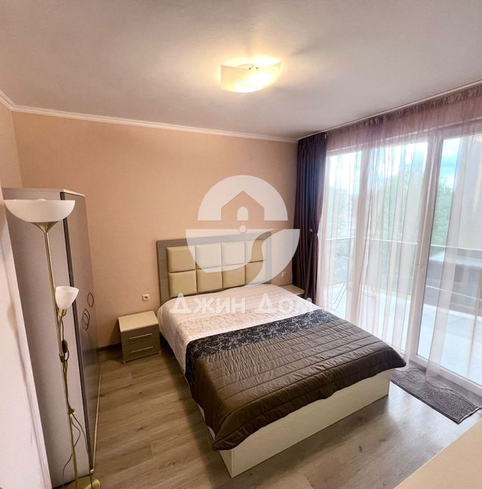 Продава се Двустаен апартамент в к.к. Слънчев бряг - 74 кв.м за 1528 €/кв.м - Снимка #3