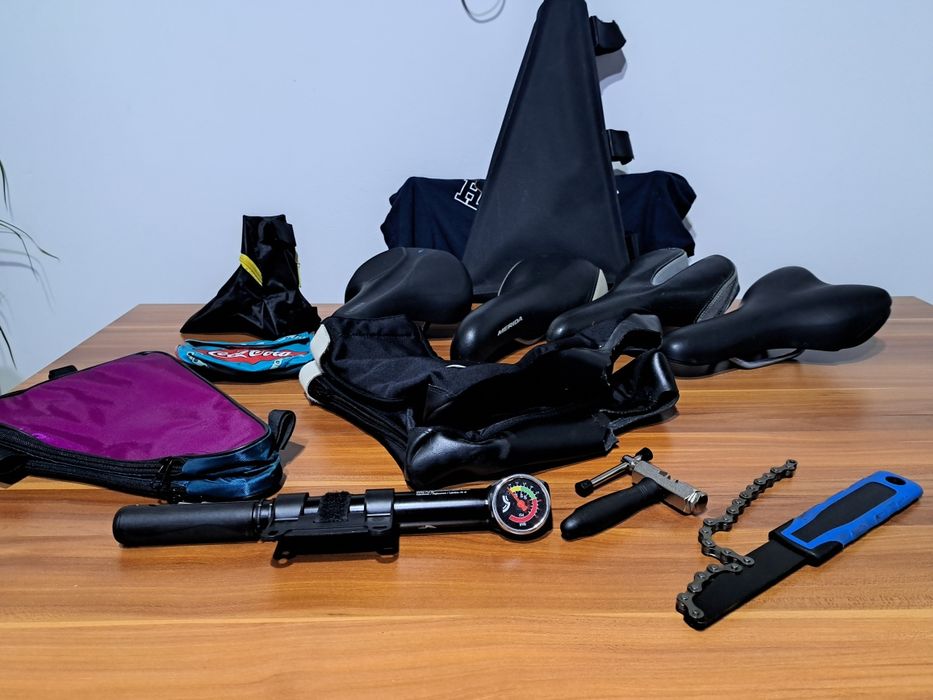 Piese accesorii/ chei bicicletă