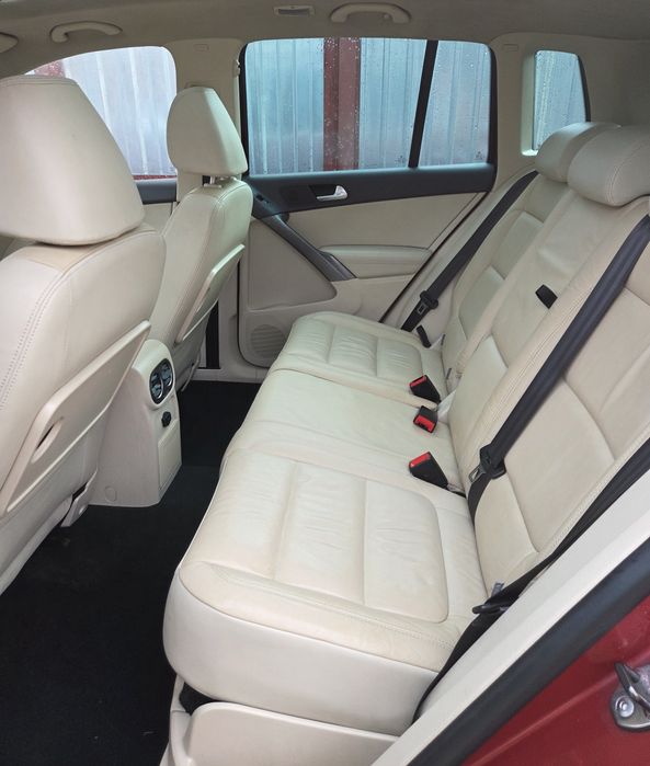 Vw  Tiguan  benzina  4x4 automat