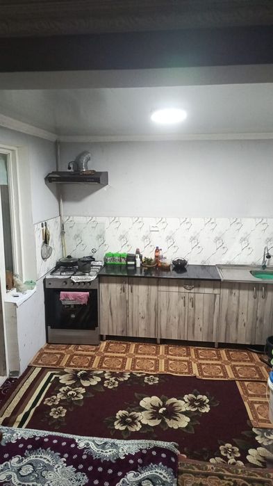 4 xonali qvartirya sotiladi