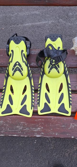 Labe scufundări Junior...