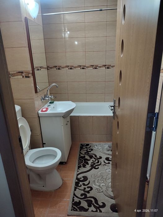 Vând apartament 2 camere etaj 2 decomandat