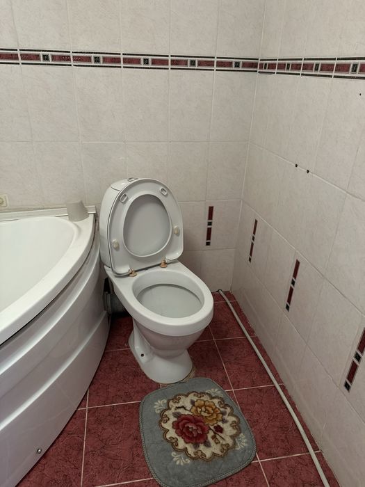 Унитаз б/у продам