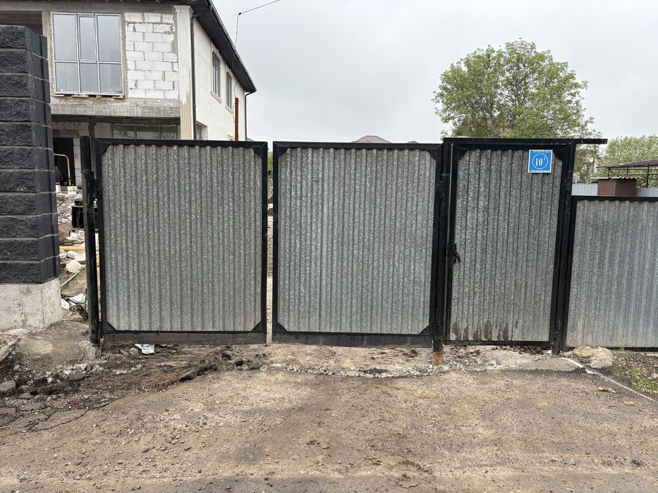 Продам ворота с калиткой