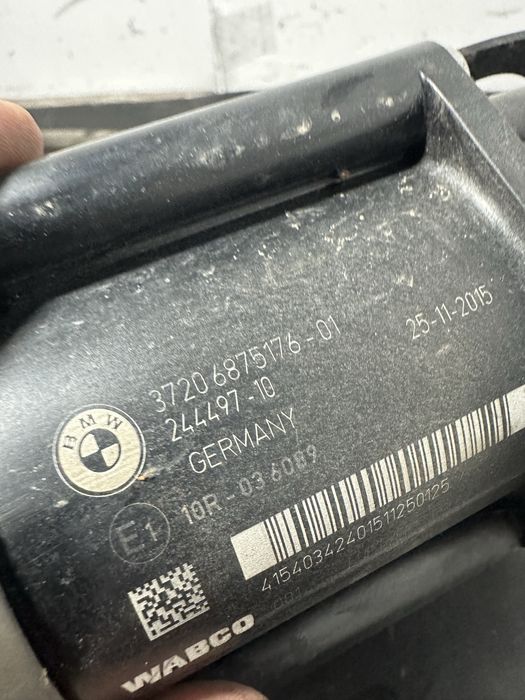 Compresor Perne aer  BMW seria 7 F01 F02 |6875176 730d 740d