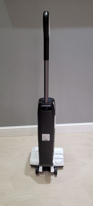 Вертикальный моющий пылесос Roborock Dyad Pro