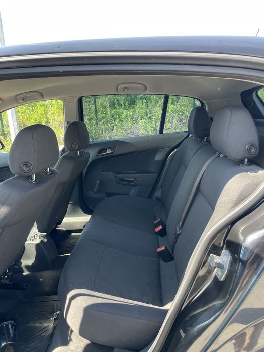 Vand/Schimb Opel Astra H 2009 Hatchback