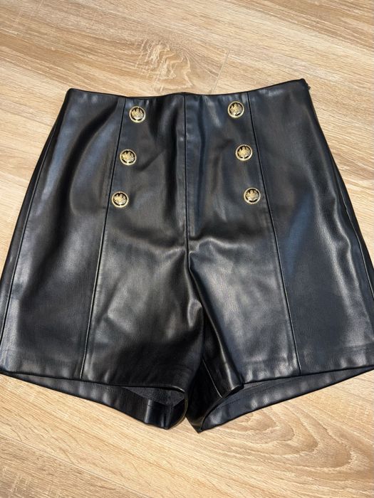 Кожени къси панталони - Zara