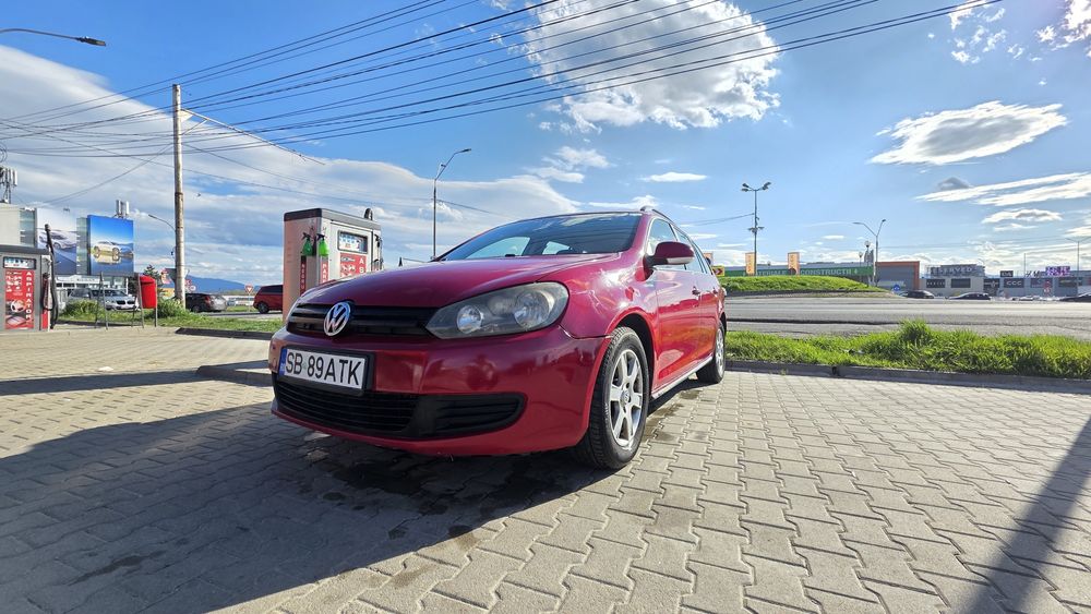 Volksvagen Golf VI 1.6 TDI, de 8 ani masina familiei