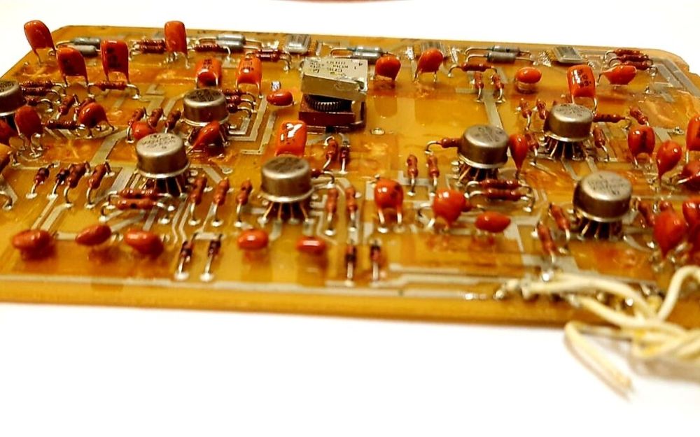 Прием радиодетали