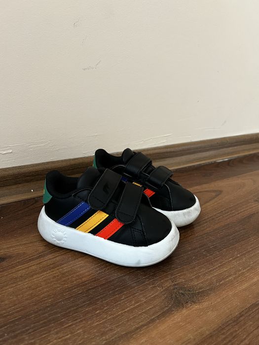 Adidas кецове -детски