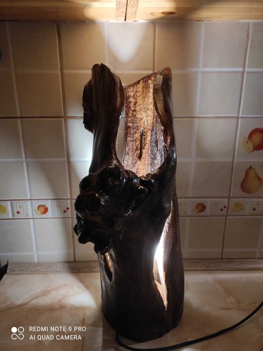 Нощни дървени лампи