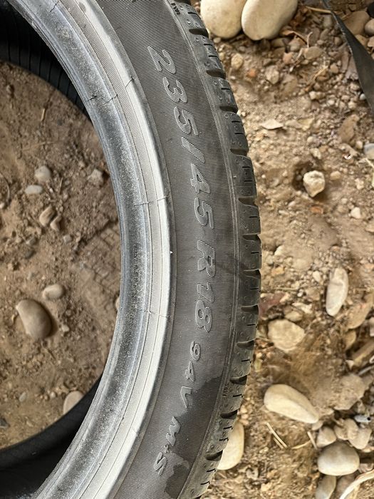 Шины Б/У 235/45 R18