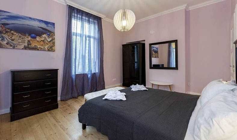 Дава се под наем Четиристаен апартамент в София, Център - 120 кв.м за 1020 € - Снимка #3