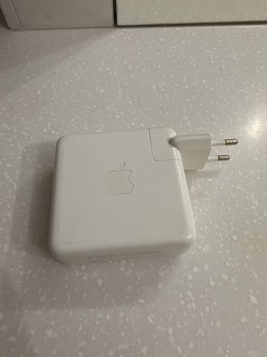 USB-C Power Adaptor 96W