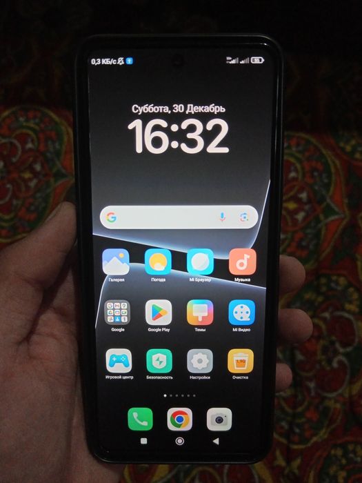 Redmi 12  yangi  ideal holatda