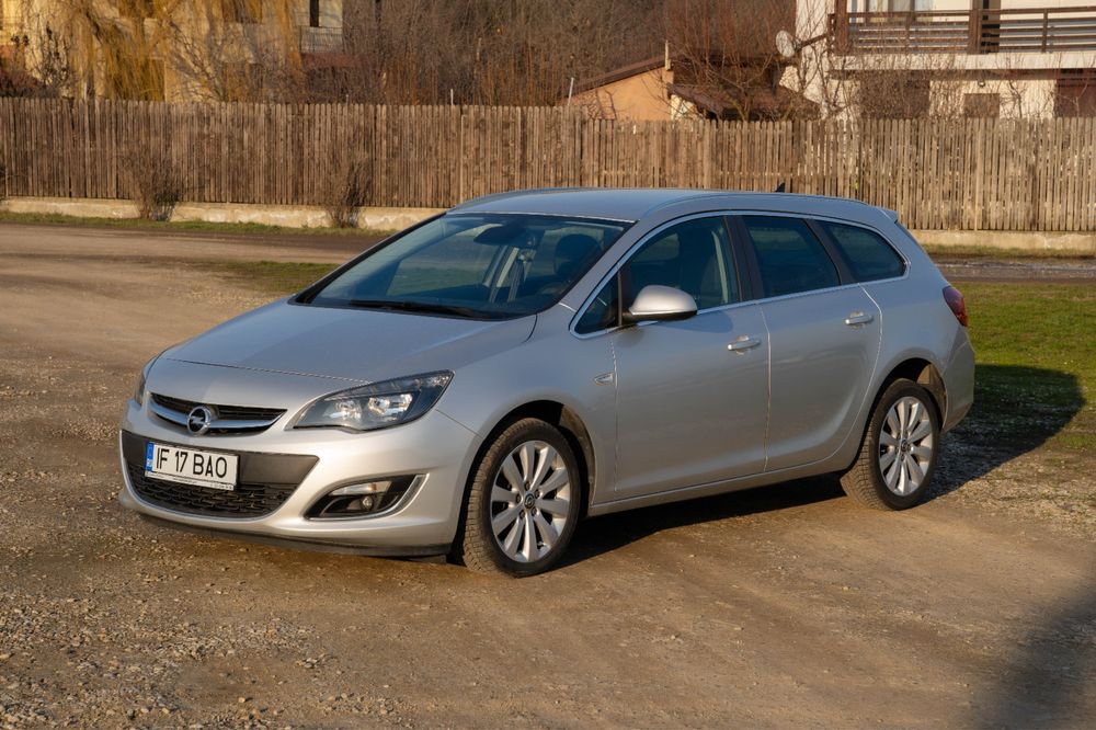 Opel Astra J Sport Tourer Euro6