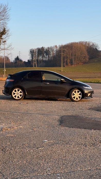 Honda civic hatchback