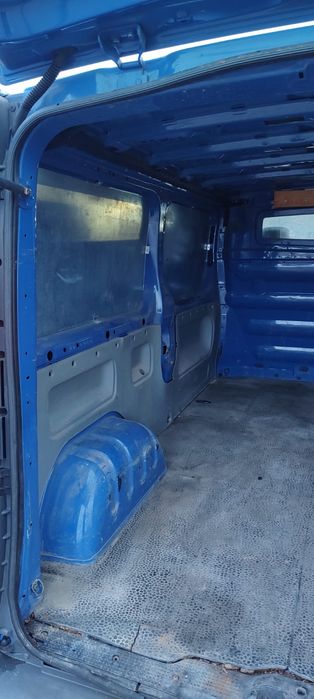 RENAULT Trafic 2007 — imagine 3