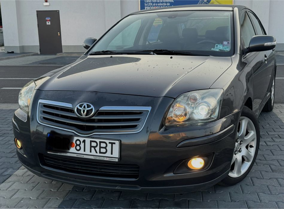 Vand Toyota avensis /2.0D/Facelift