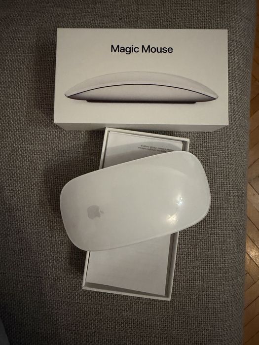 Apple Magic Mouse ca nou (Alb)